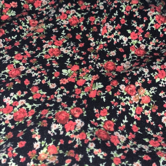 Floral skirt🌺 - Picture 2 of 2